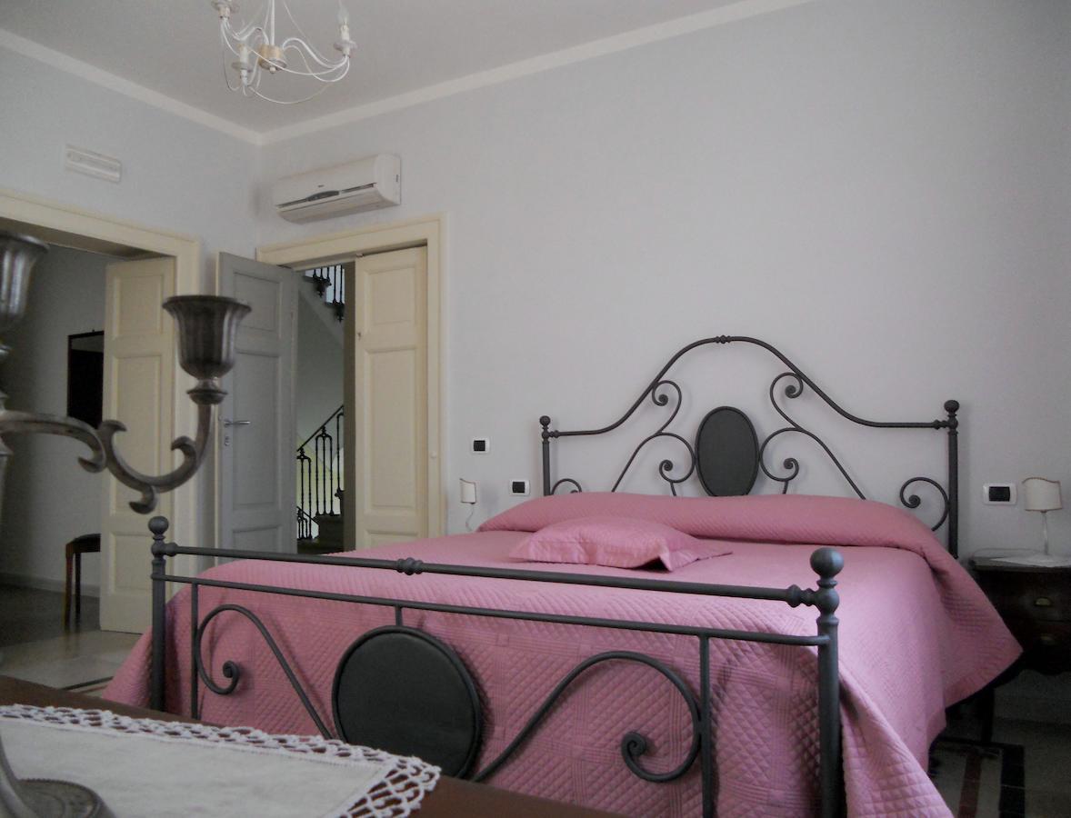 Villa Vincenza Валло-делла-Лукания Номер фото