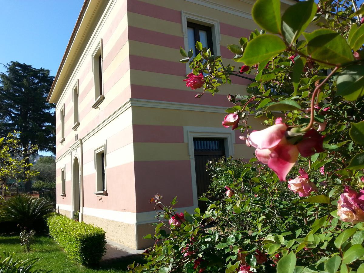 Villa Vincenza Валло-делла-Лукания Экстерьер фото